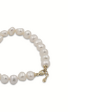 THE SIGNATURE PEARL BRACELET