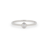 DAINTY OVAL STACKER
