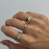 THE DIAMOND SYMMETRICAL STACKER