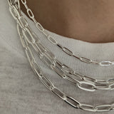 THE MEDIUM PAPERCLIP CHAIN