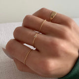 THE SINGLE DIAMOND STACKER