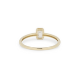 DAINTY EMERALD STACKER